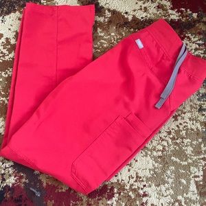 Figs scrub pant. Pop red color. Kade cargo style